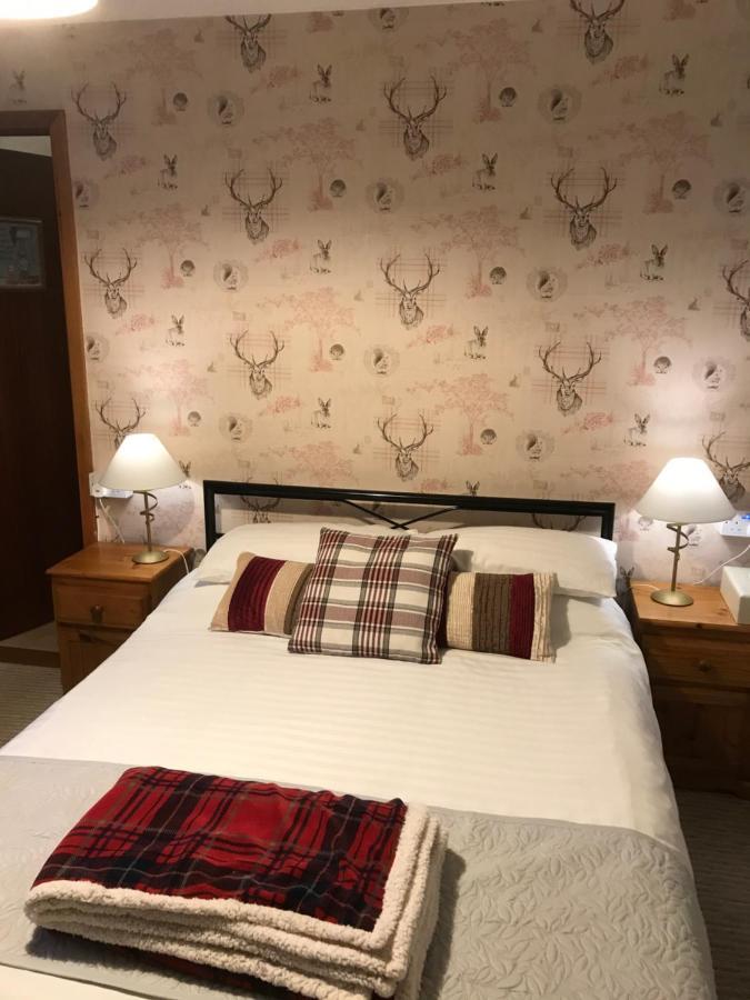 Springburn B&B Drumnadrochit Bagian luar foto